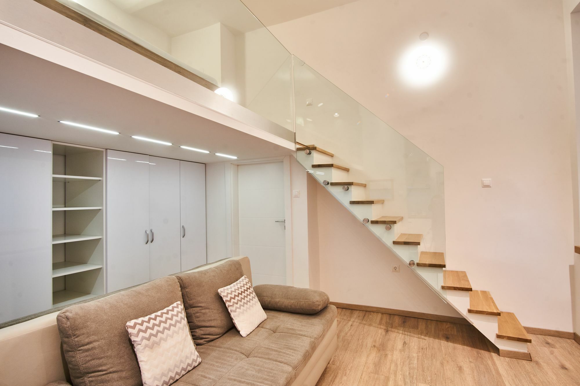 Apartament V27 | Hostaid